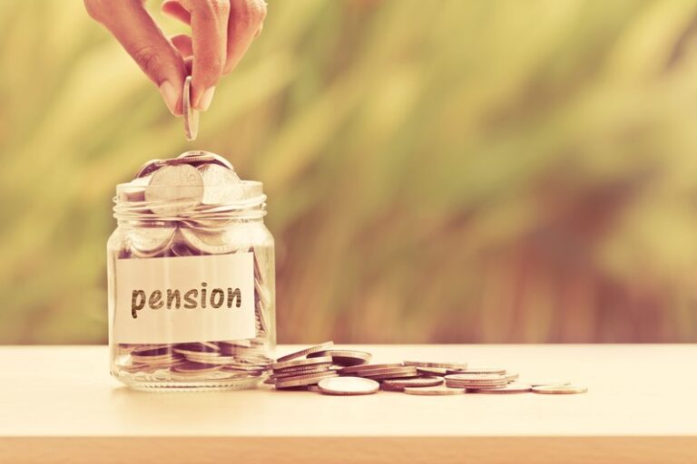 Pension contributions – claiming higher rate tax relief